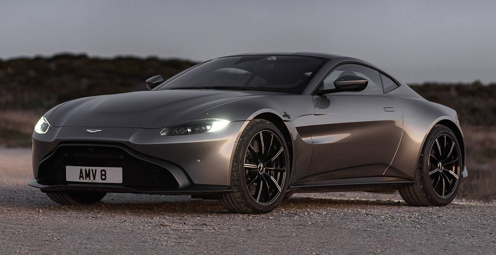 Supercarro Aston Martin Valhalla: desenvolvido com tecnologia e experiência  da Fórmula 1 - Aston Martin