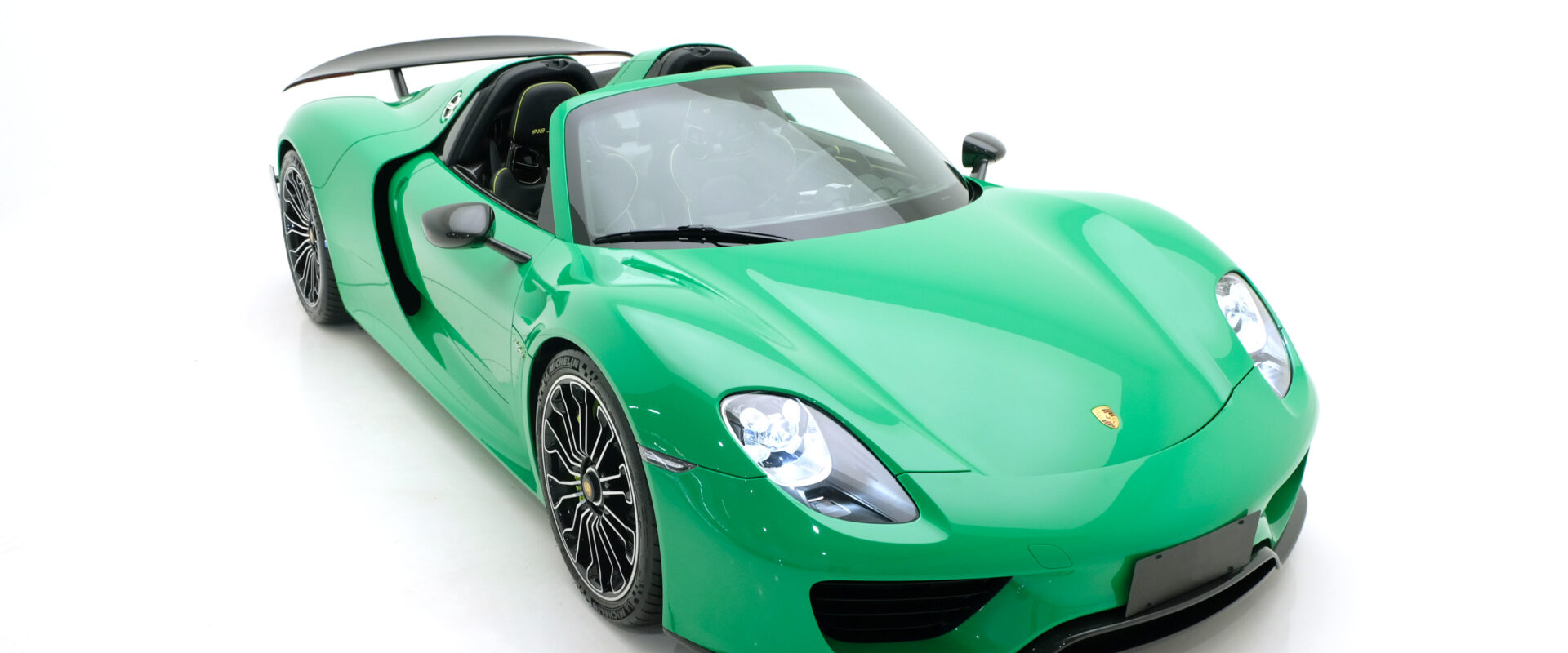 PTS: a magia por trás da cor da Porsche 918 Spyder Signal Green